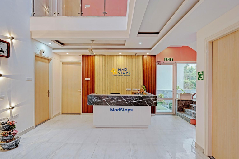 Public Area 2, The Byke Express - Medicity Near Medanta Hospital - Pan India Pure Veg Hotel Chain, Gurgaon