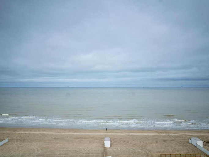 Surrounding environment 3, Apartment in Blankenberge near the Beach, West-Vlaanderen