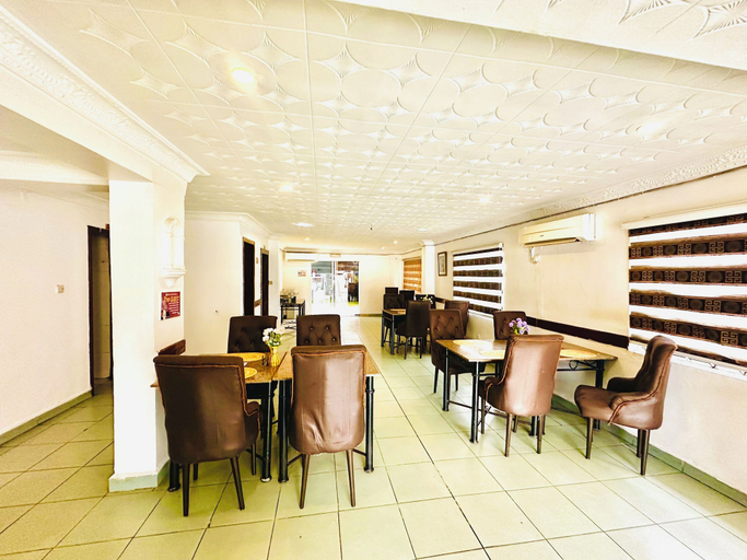 Food & Drinks 4, Presken Hotel Reliance, Ikeja