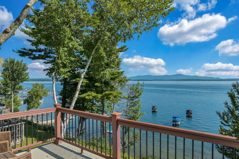 Room 3, Lakefront Mtn Views Hot Tub Game Room More, Belknap