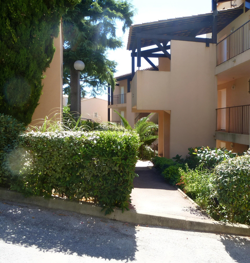Exterior 3, Bright Apartment by the Ligurian sea, Var