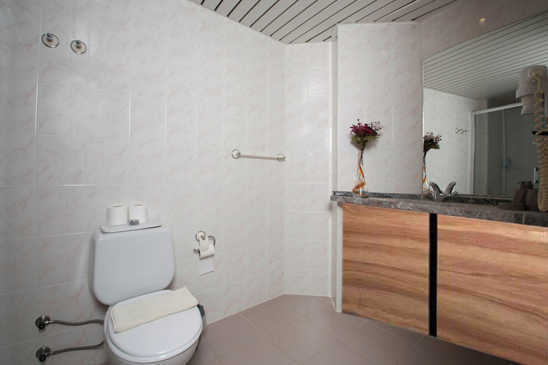 Bathroom 4, Yuvam Hotel Marmaris, Marmaris