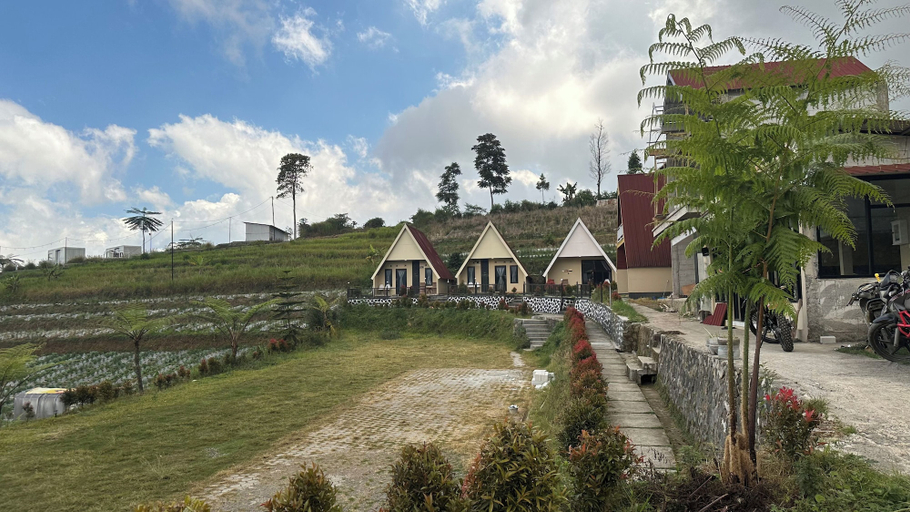 Property grounds 5, Telagamenjer ID Villa, Wonosobo