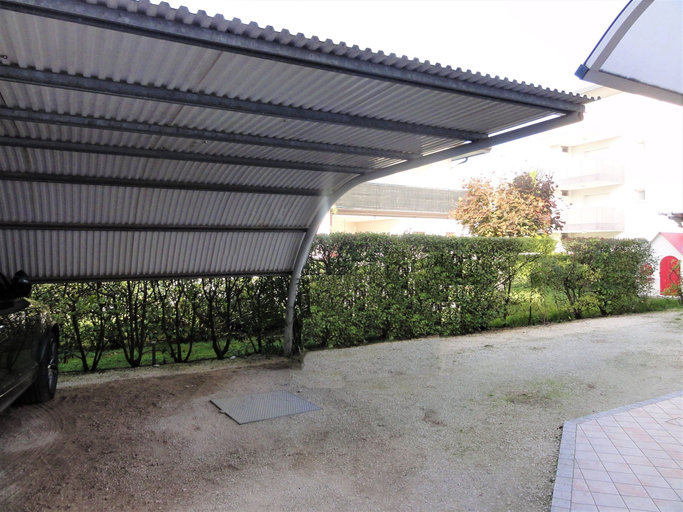 Parking, Cozy Flat in a Quiet Area of Bibione, Venezia