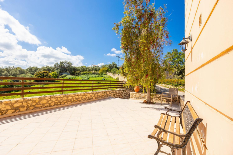 Others 5, Gerani Villas, Crete