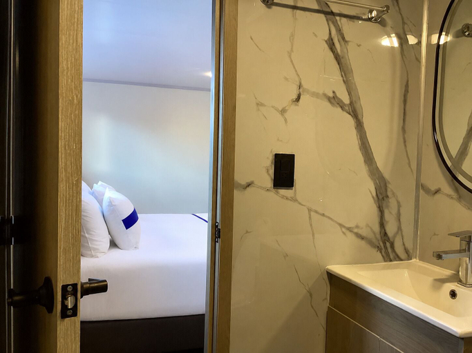 Bathroom 4, Paramount Hotel, Santafé de Bogotá