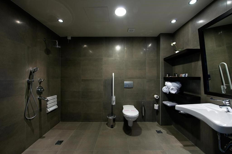 Bathroom 5, Ananti City Resort, Thessaly