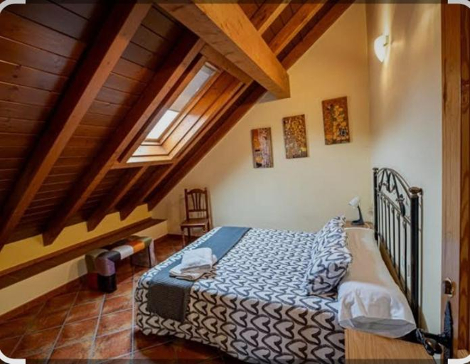 Bedroom 2, Albergue valle de tobalina, Burgos