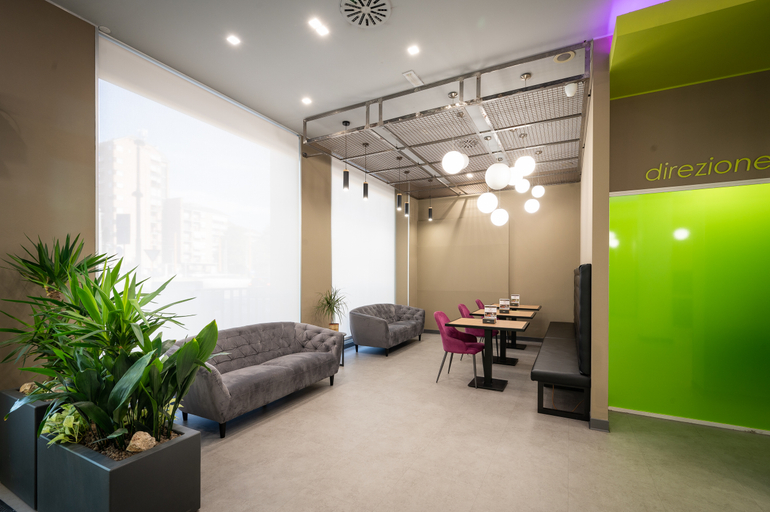 Public Area 3, Hotel Miramonti, Torino