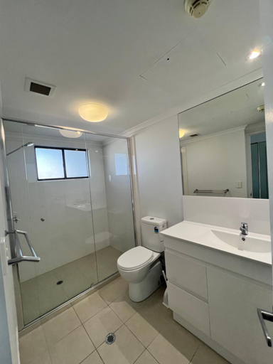 Bathroom 2, Townsville Central Apartments, South Townsville