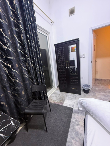 Room 2, Four Stars Residence, Dubai
