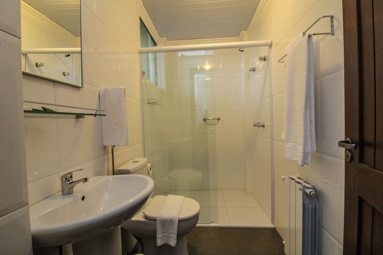 Bathroom, Refúgio das araucarias, Canela