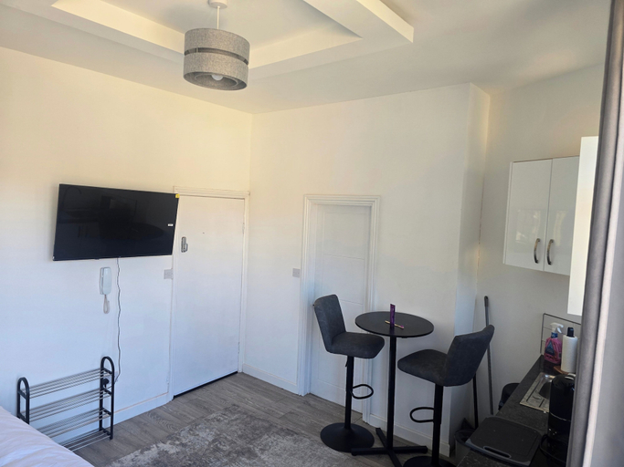 Interior, Studio - Sleeps 2- Parking, Sheffield