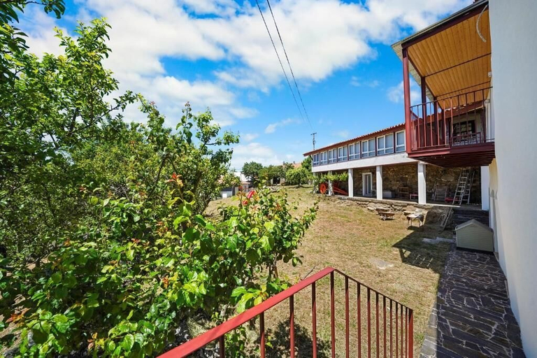 Property grounds, Casa da Edrosa, Vinhais