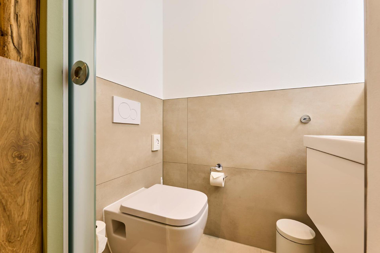 Bathroom 4, Buchenhain Waldgasthof, München