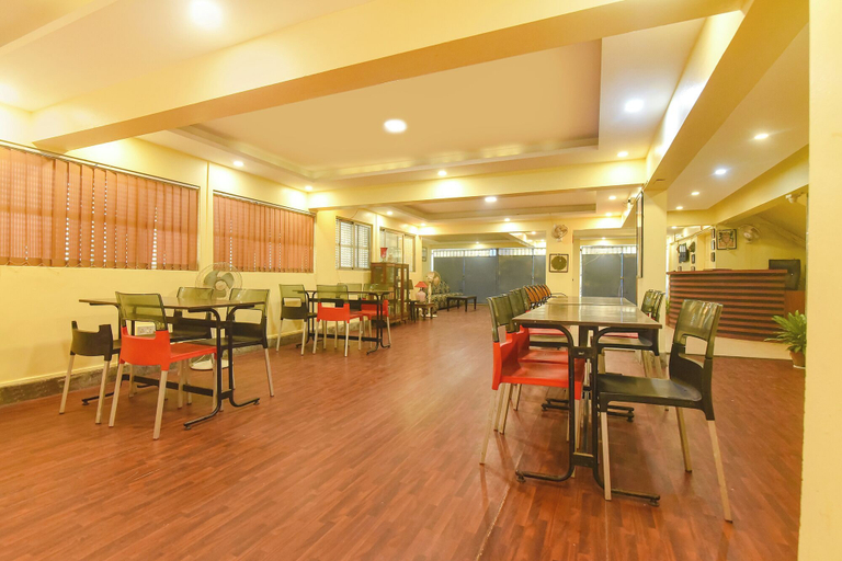Restaurant 3, Fabhotel Tiger Inn, South 24 Parganas