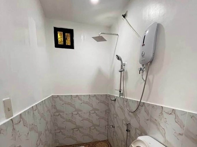 Bathroom 5, Bale Cabugao Cottages Rental, El Nido