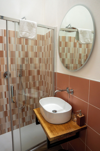 Bathroom 5, Barzy Urban Country House, Como