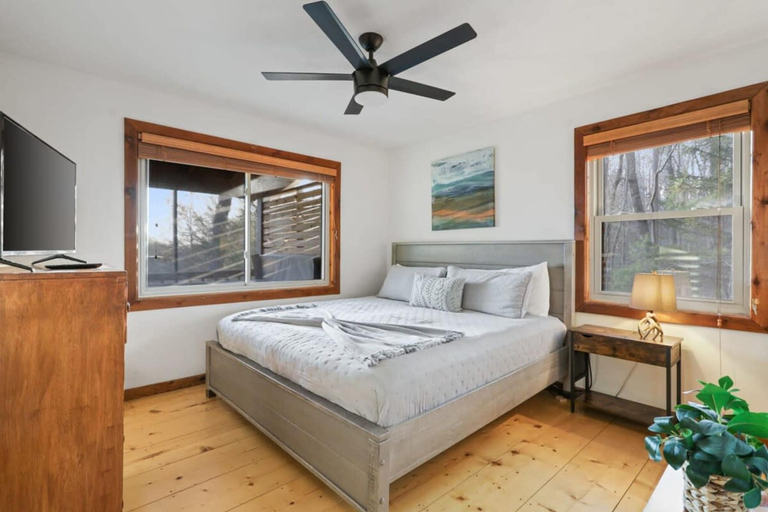 Room 2, Mountain Views Hot Tub Fire Pit BBQ, Gilmer