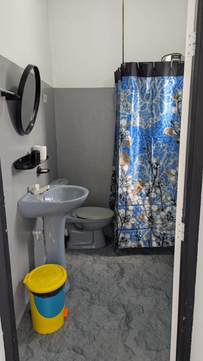 Bathroom 3, Araliya Residence - Apartment, Galle Four Gravets