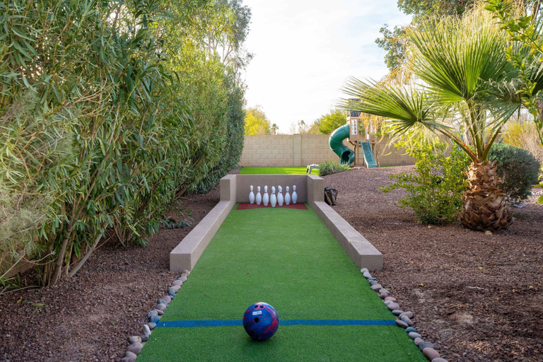 Room 5, Sleeps 24 Free Heated Pool Pickleball Theater, Maricopa