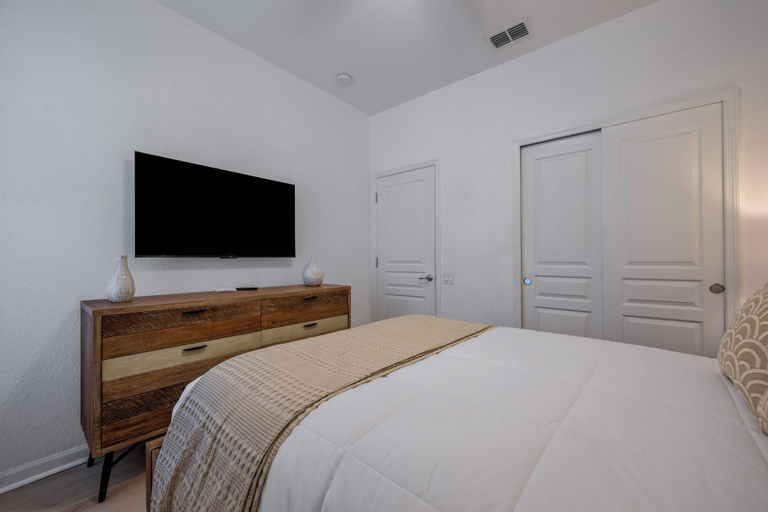 Room 2, Wh7754 - 6BR House With Pool Near Disney, Osceola