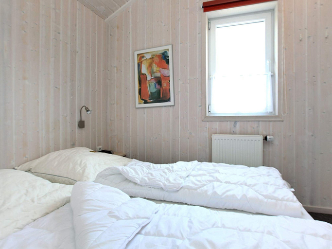 Bedroom 2, Holiday Home in Otterndorf, Cuxhaven