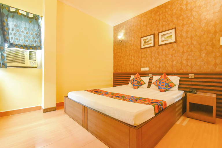 Room 2, Fabhotel Tiger Inn, South 24 Parganas