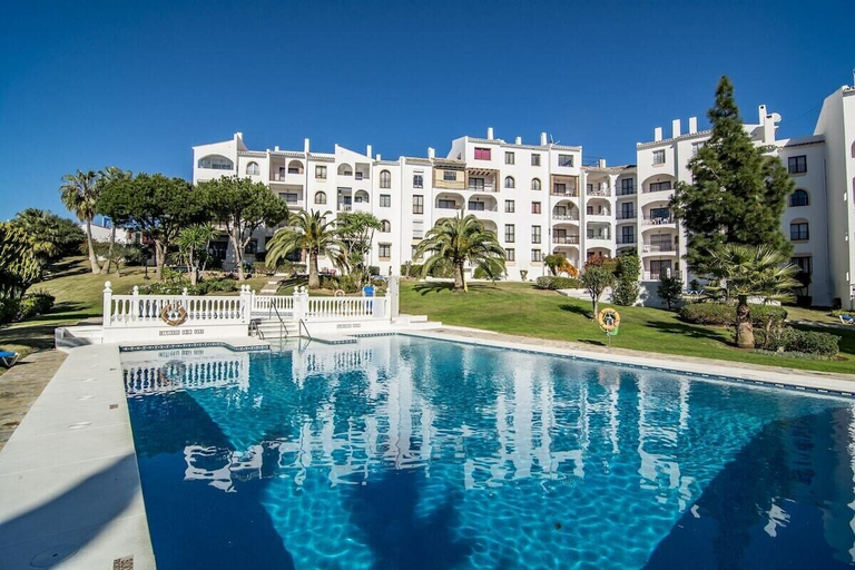 Exterior & Views, RDM - Stylish Holiday Apartment With Ocean Views, Málaga