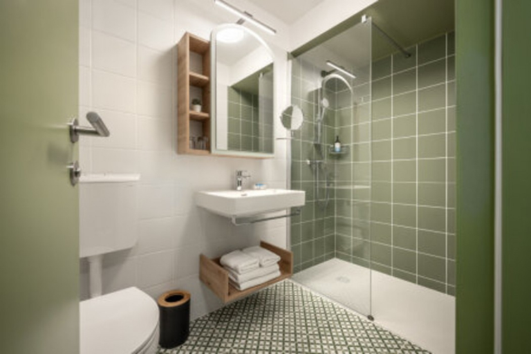 Bathroom 4, Sunny Poreč by Valamar, Poreč