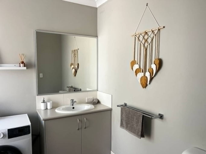 Room 5, Quiet Corner - A Sepal Stay, Perth