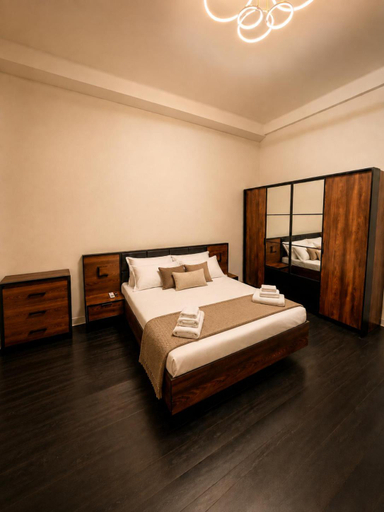 Bedroom 2, Marsala Central Room, Bologna