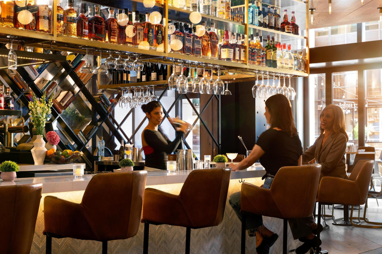 Food & Drinks 5, Arlo Chicago, Cook