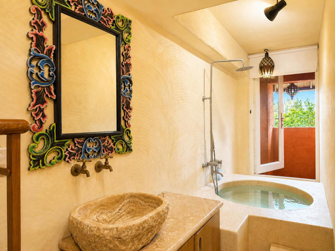 Bathroom 4, A Fei Surf Inn V, Pingtung
