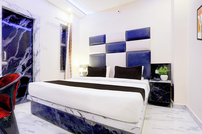Room 2, Super OYO Collection O Subedarganj, Kaushambi