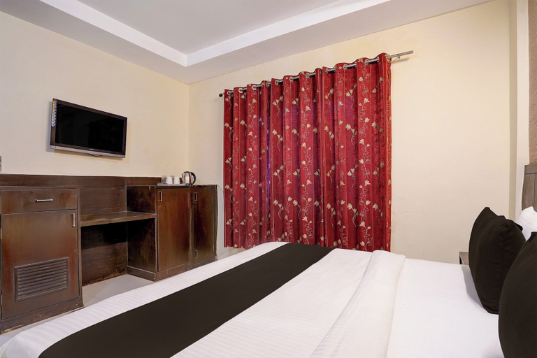Room 3, Collection O Haridwar Railway Station, Hardwar