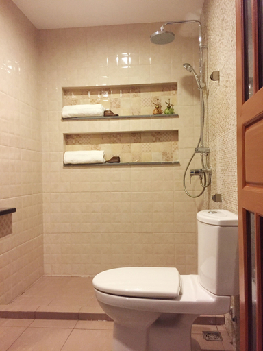 Bathroom 3, Winnine Cozy Home, Phra Khanong