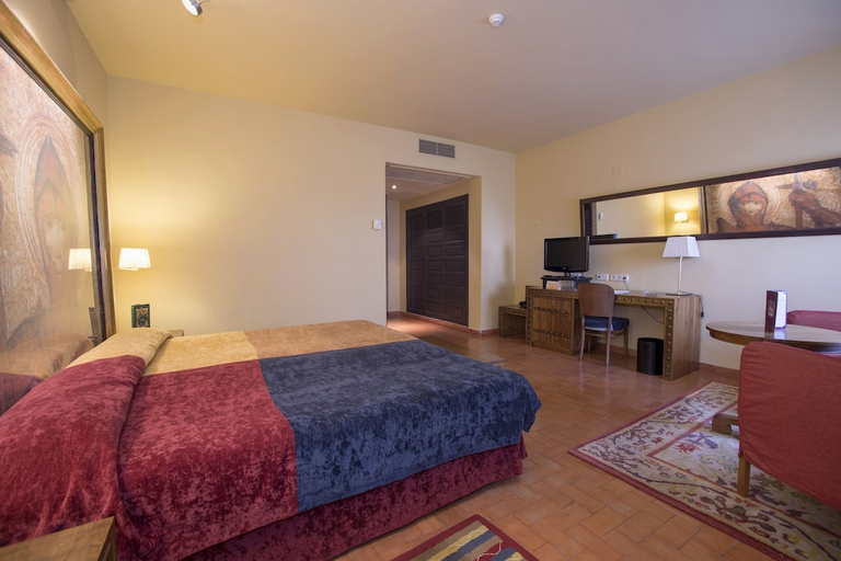 Bedroom 4, Parador de Trujillo, Cáceres
