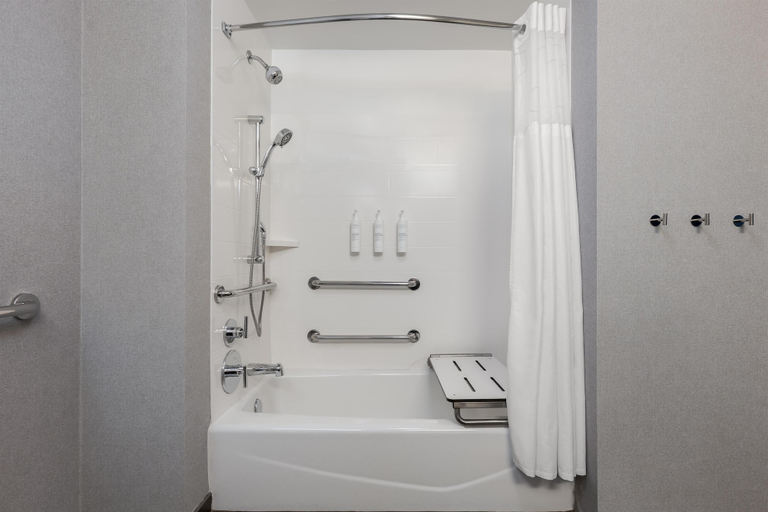 Bathroom 4, Hampton Inn & Suites Memphis Germantown, Shelby
