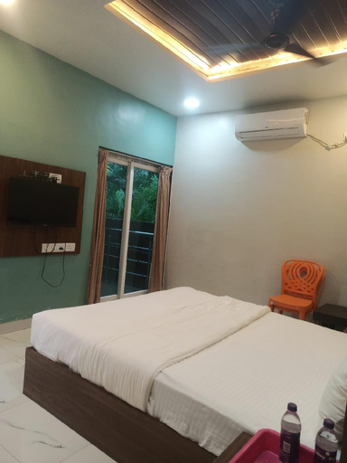 Room 2, Seashell Retreat, Raigarh