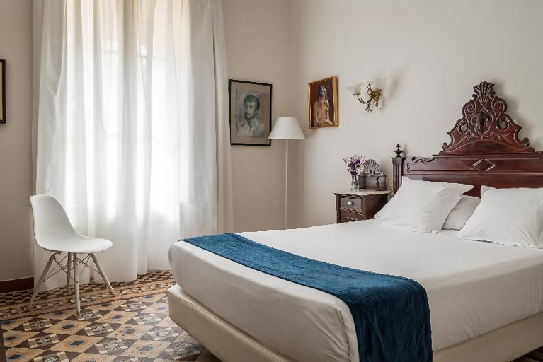 Bedroom 4, Hotel Medium Renaixenca, Barcelona