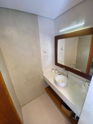 Bathroom 4, Sueds Vila Romana, Porto Seguro