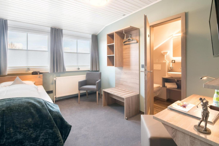 Bedroom 4, Zur Post, Cloppenburg