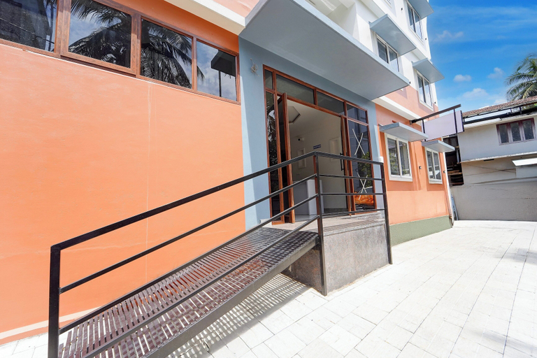 Exterior detail 4, Super Collection O Malabar Botanical, Kozhikode