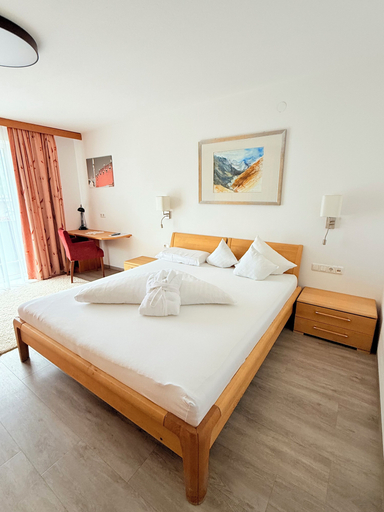 Bedroom 4, Achentalerhof, Schwaz