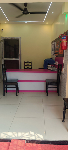 Reception 1, Mukherjee Lodge, Birbhum