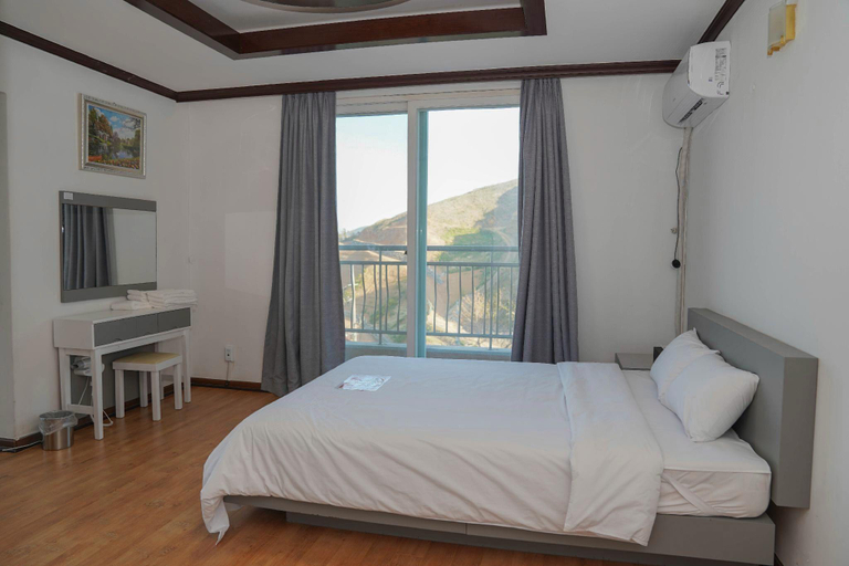 Bedroom 2, MangSang Beach Pension, Gangneung