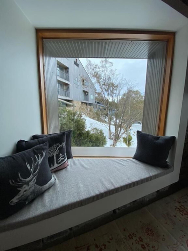 Interior 4, Alpine Woodsmoke, Falls Creek Alpine Resort