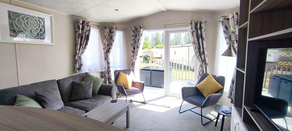 Living area 5, Staticcaravan-6berth-dogfriendly, Northamptonshire