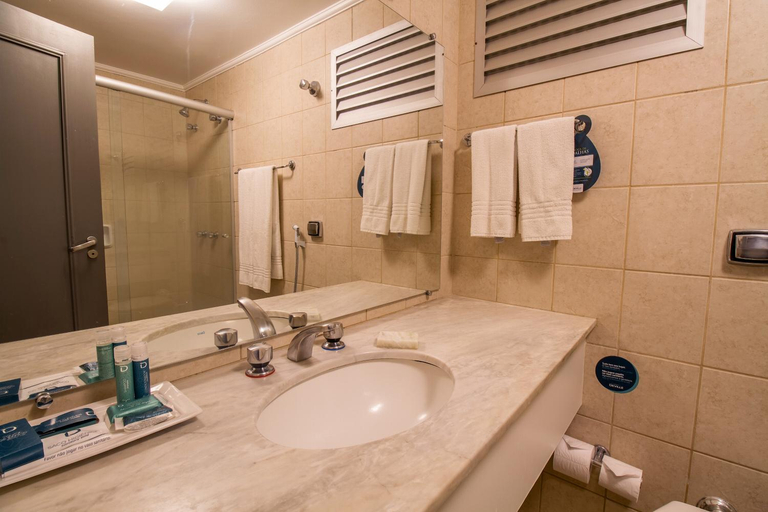 Bathroom 5, Deville Prime Maringá, Maringá